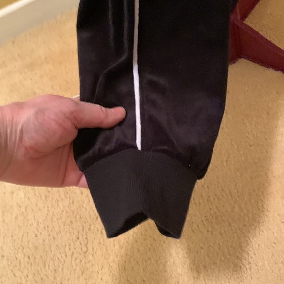 Fila Black Velour Joggers with red logo and white contrast trim NWOT - Picture 6 of 12